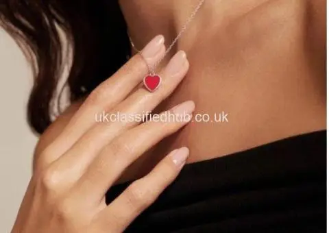 Silver heart necklace