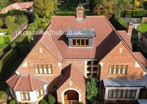 Moss Removal Hemel Hempstead – Prevent Roof Leaks & Tile Damage