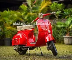 Classic Vespa 150 Red – Fully Restored Vintage Italian Scooter