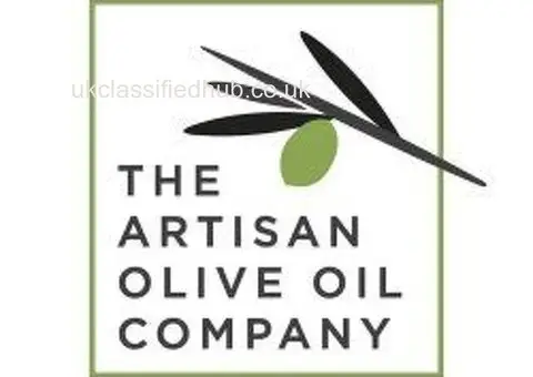 Elegant Italian Hampers for Christmas and Corporate Gifting