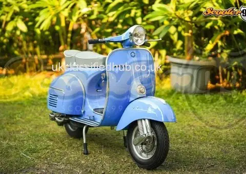 Vespa Sprint 150cc Iconic Italian Style for Modern Riders - 1/4