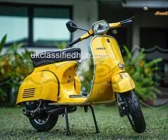 Vespa Piaggio 150 Super Yellow – Classic 2-Stroke Vintage